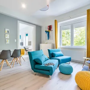  Apartamento Bpr Color Fusion With A/c Hungría