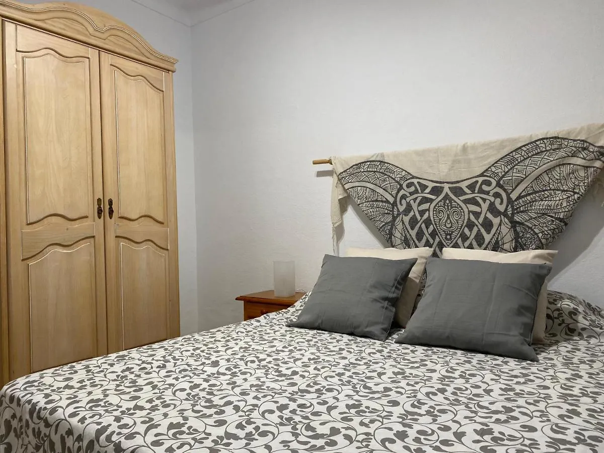 Las Palmeras Pizarra Holiday home