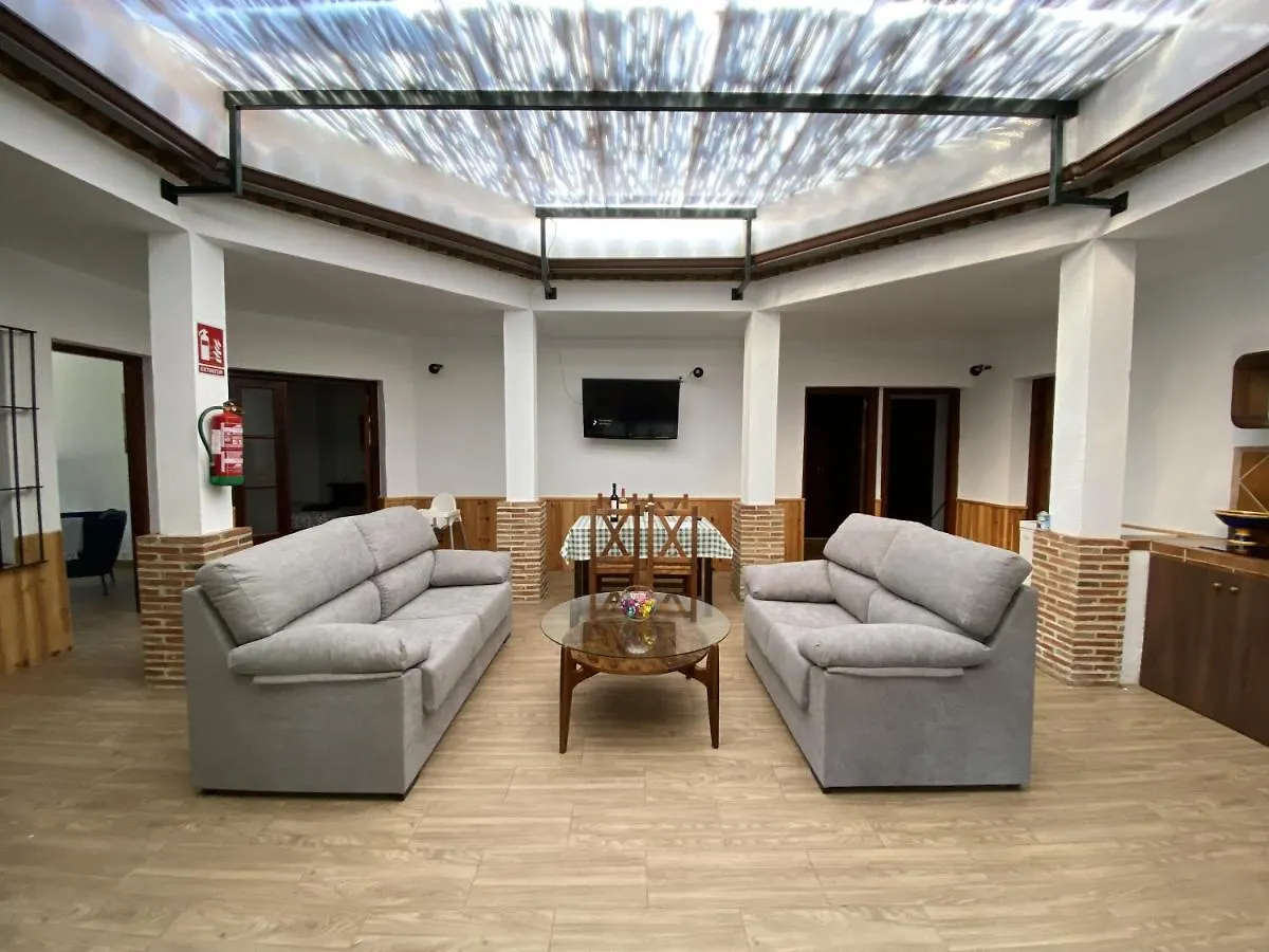 Las Palmeras Pizarra Holiday home