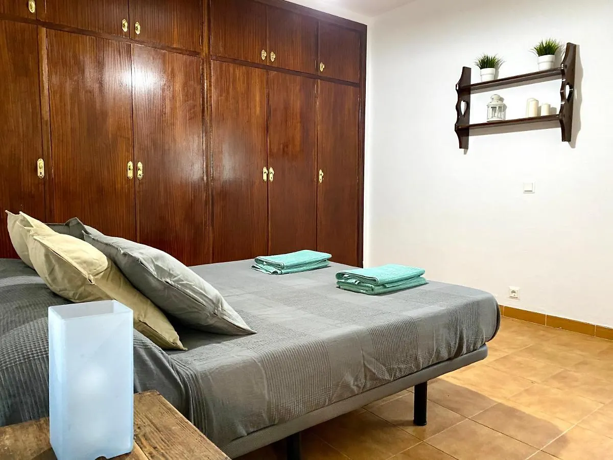 Las Palmeras Pizarra Holiday home